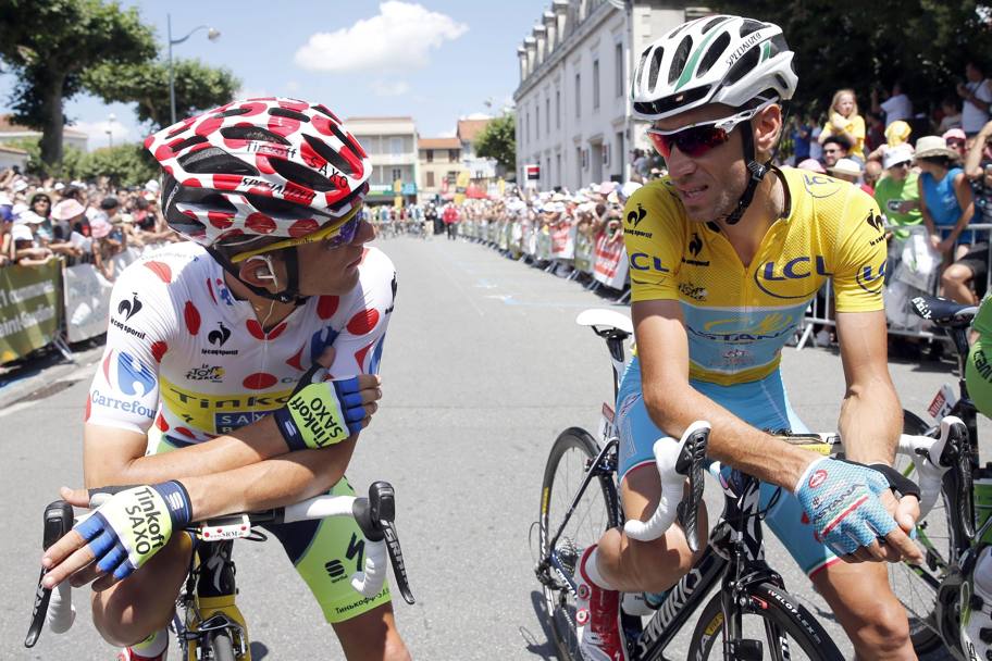 I due protagonisti della  17esima tappa del Tour de France, Saint Gaudens-Saint Lary Pla d&#39;Adet, Rafal Majka e Vincenzo Nibali prima della partenza della frazione. Epa